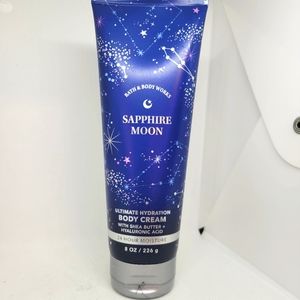 Bath & Body Works SAPPHIRE MOON - 8 fl oz Body Cream - NEW-RETIRED-HARD 2 FIND
